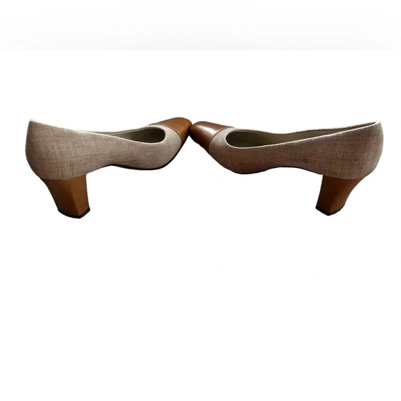 Etienne Aigner sz 8 square toe leather heels excellent condition 2.5 inch heel - Picture 5 of 5